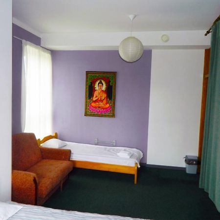 Rojupe Hotel Roja Exterior photo